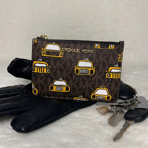 New Michael Kors MK coin, cardholder &  keychain - Picture 2 of 6